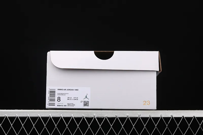 All categories Air Jordan Jordan series basketball shoes Air Jordan 1 Mid Air Jordan 1 Mid SE AJ1 Joe 1 white pink black hook Zhongbang basketball shoes BQ6472-500